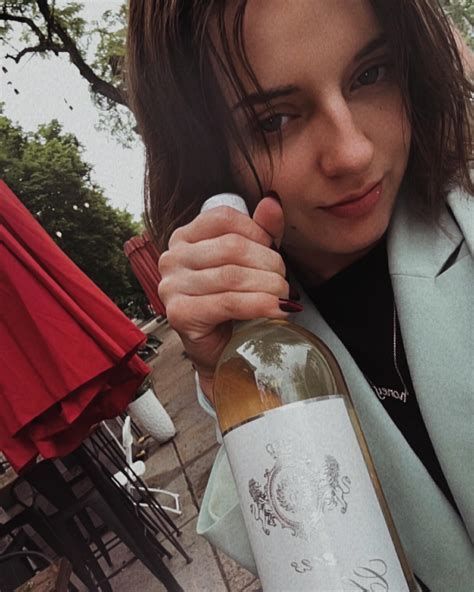 VINO (@vinostl) • Instagram photos and videos.